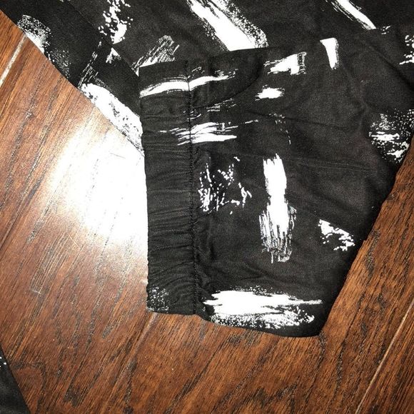 Khakis by Gap Black White Design Pants Size XS - Picture 3 of 4